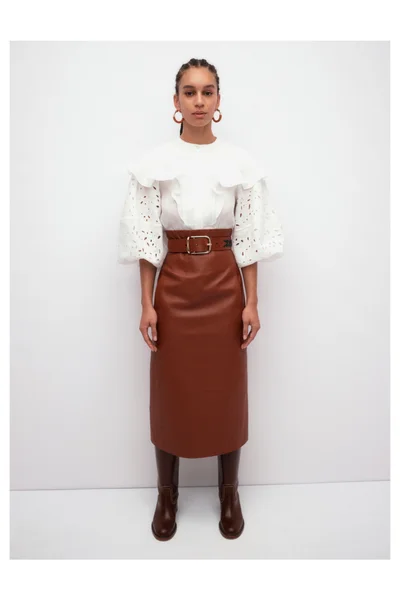Look 10